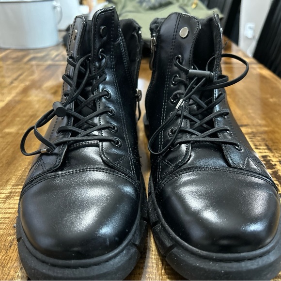 Black soft Italian boots. - Picture 5 of 5